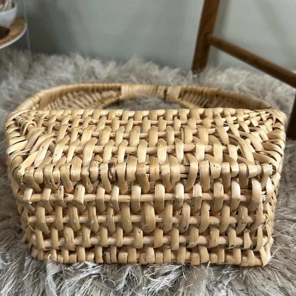 Vintage Woven Lightweight Decorative Wall Basket Boho